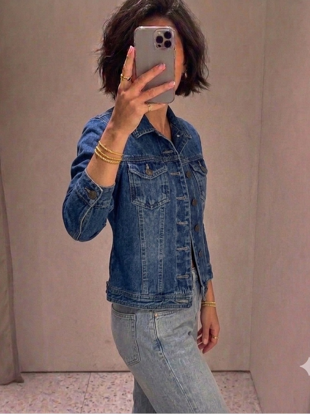 Classic Blue Denim Jacket with Button-Front